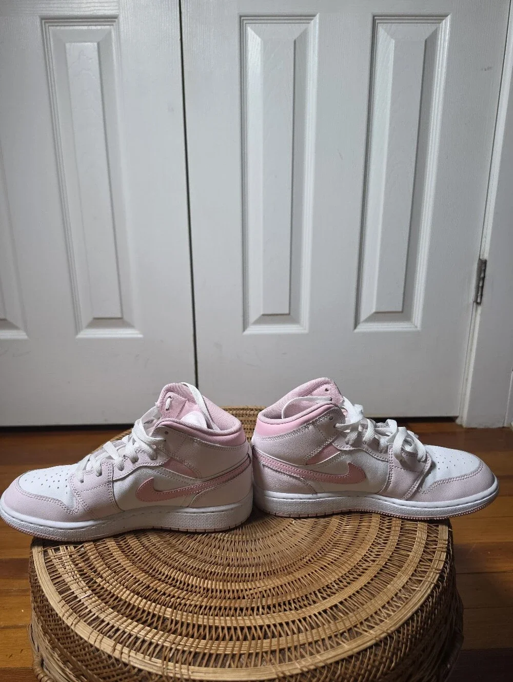 Jordan AJ 1 Mid Big Girls Size 4.5 Pink and White High Top Sneakers
